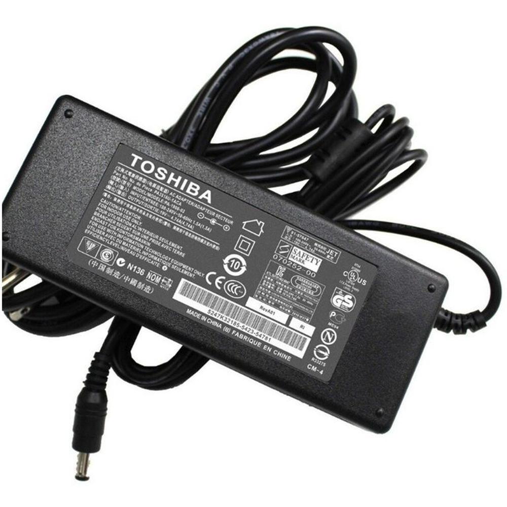 Cargador Compatible Para Laptop Toshiba 19V 4-74A Cargador Compatible Para Laptop Toshiba 19V 4-74A