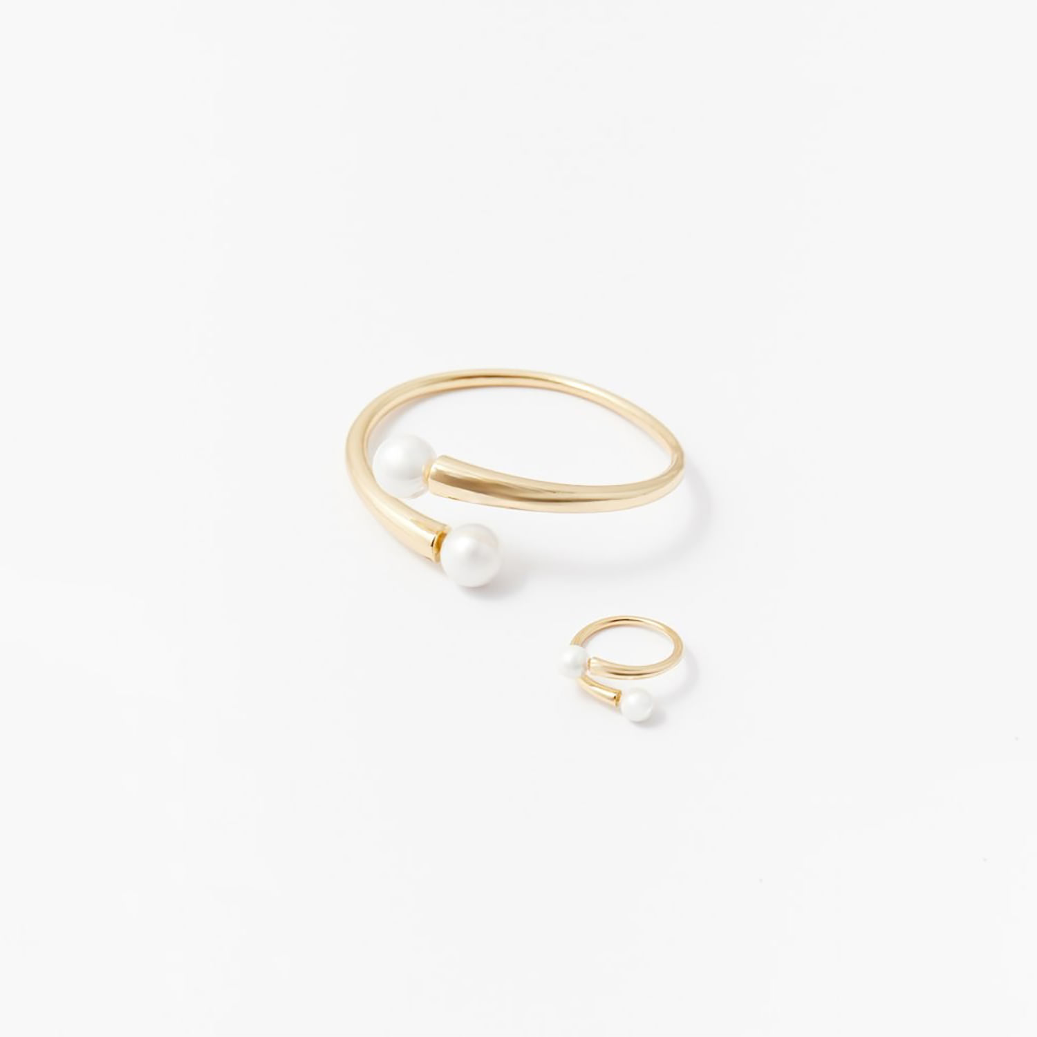 Conjunto Mujer Sfera Anillo Perlas Blanco