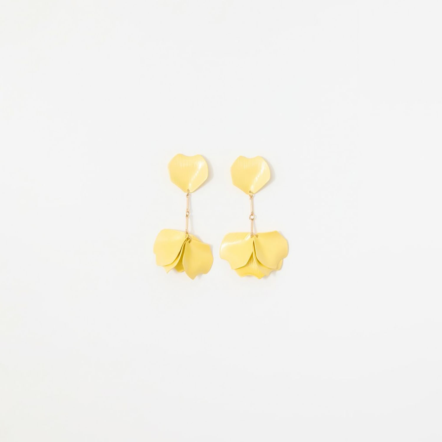 Aretes Mujer Sfera Ramillete Esmalte Amarillo