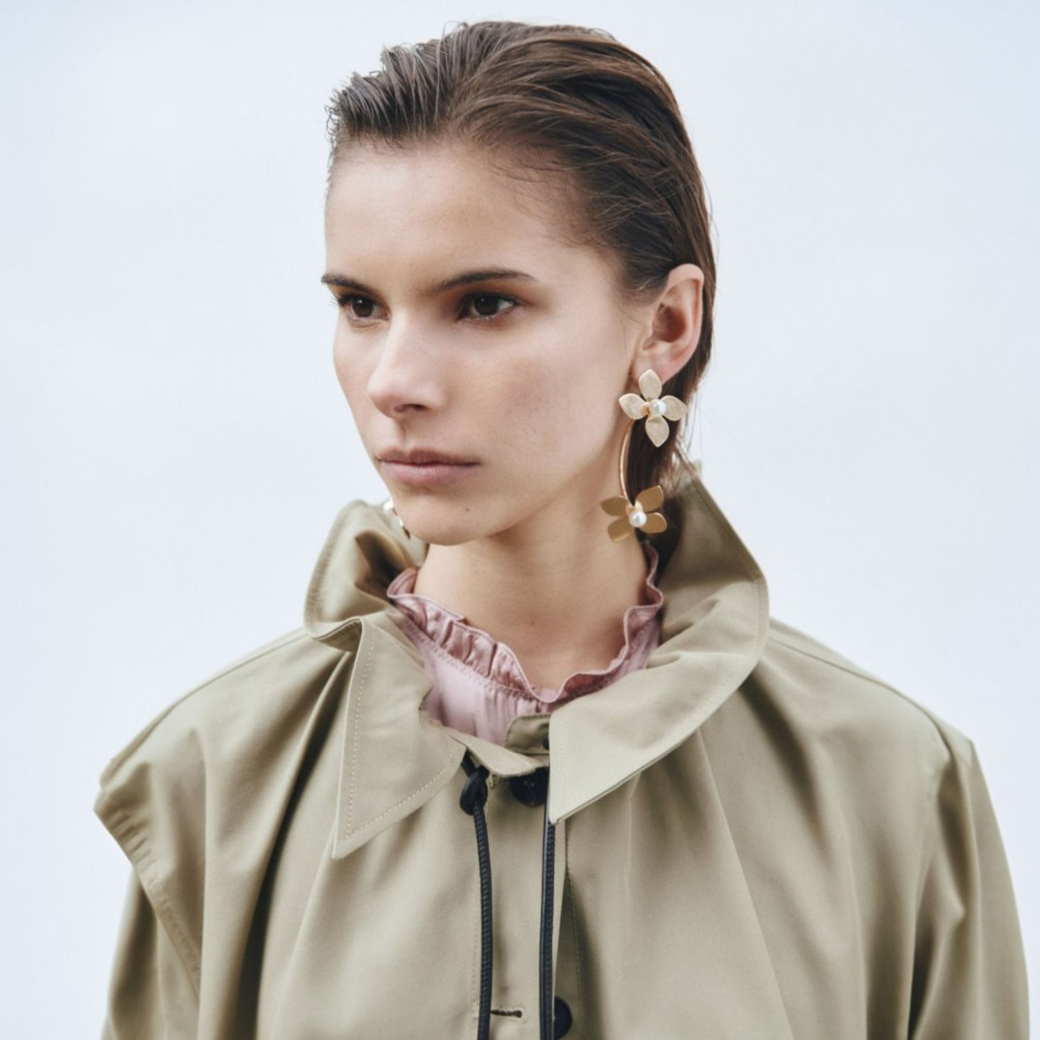 Aretes Mujer Sfera Lagrima Anti Sanqd Oro