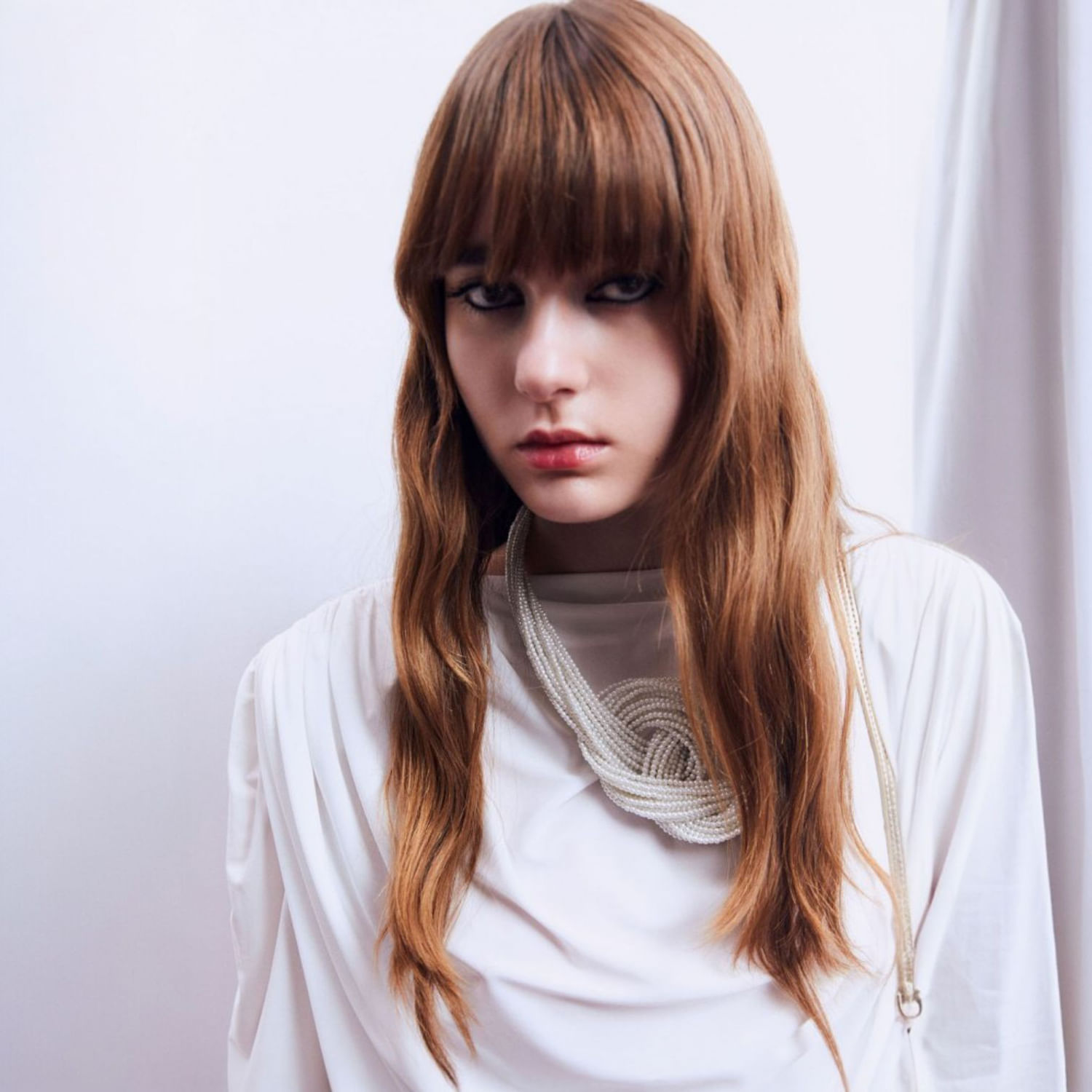 Collar Mujer Sfera Babero Rnds Y Bordados Blanco