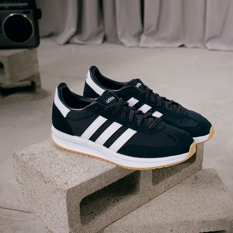 Adidas IH8585 Run 72 Urbana Negro