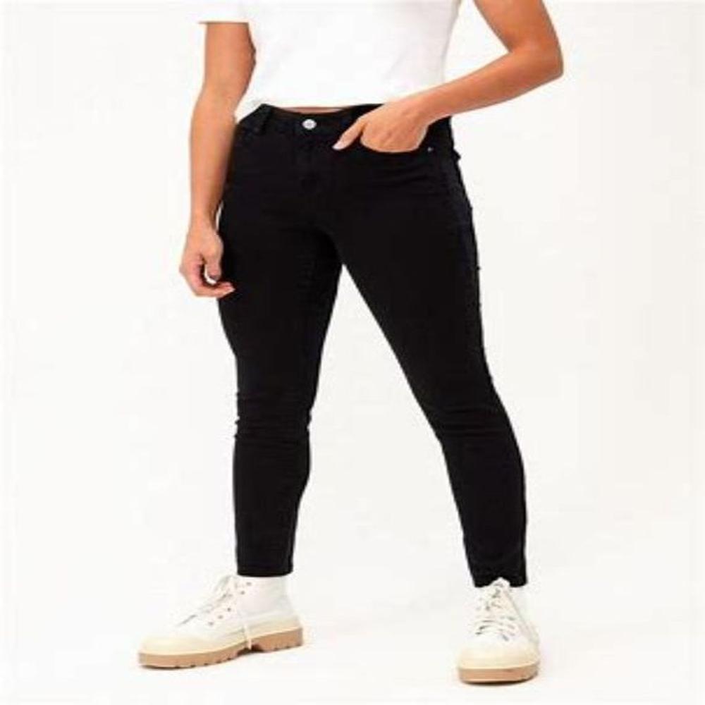 PANTALON SKINNY JEAN STRECH NEGRO
