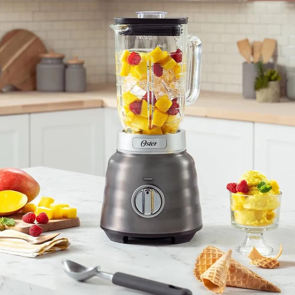 Licuadora Osterizer Max 1500W Motor Reversible BLSTPBRGR