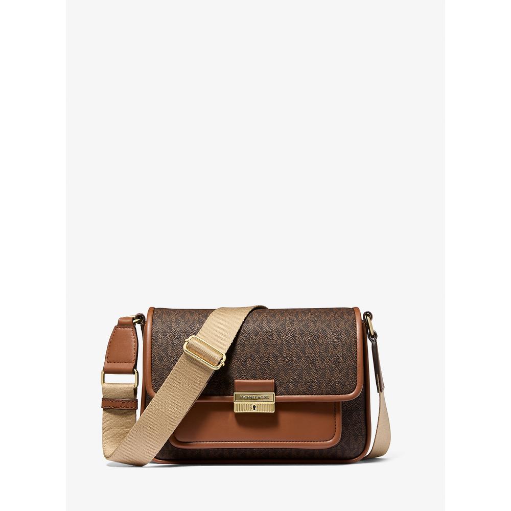 Michael Kors Bolso bandolera de Bradshaw Signature | Marrón