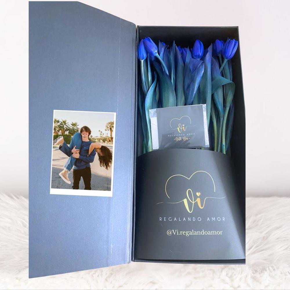 Box Imperial 22 Tulipanes Azules - Arreglo floral - Flores azules