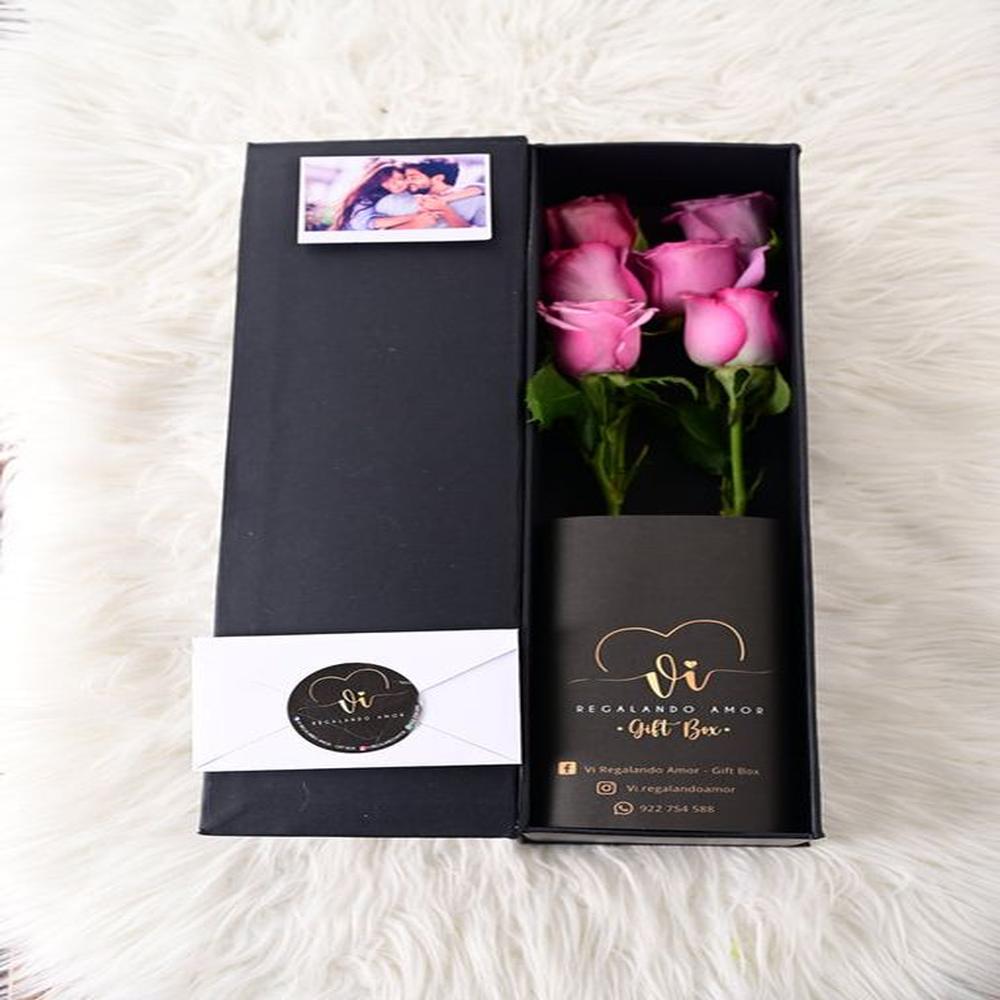 Box Luxury Rosas Moradas - Arreglo Floral  - Flores - Ramos