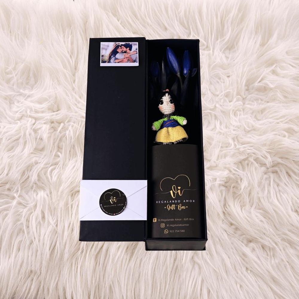 Box Luxury Tulipanes Azul + Mulan Princesas - Arreglo floral - Ramos