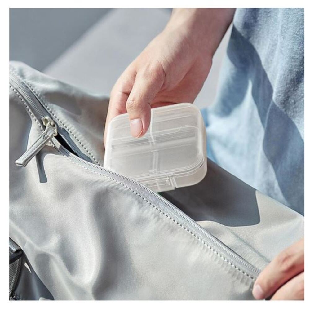 PASTILLERO PORTATIL PARA VIAJE - TRANSPARENTE