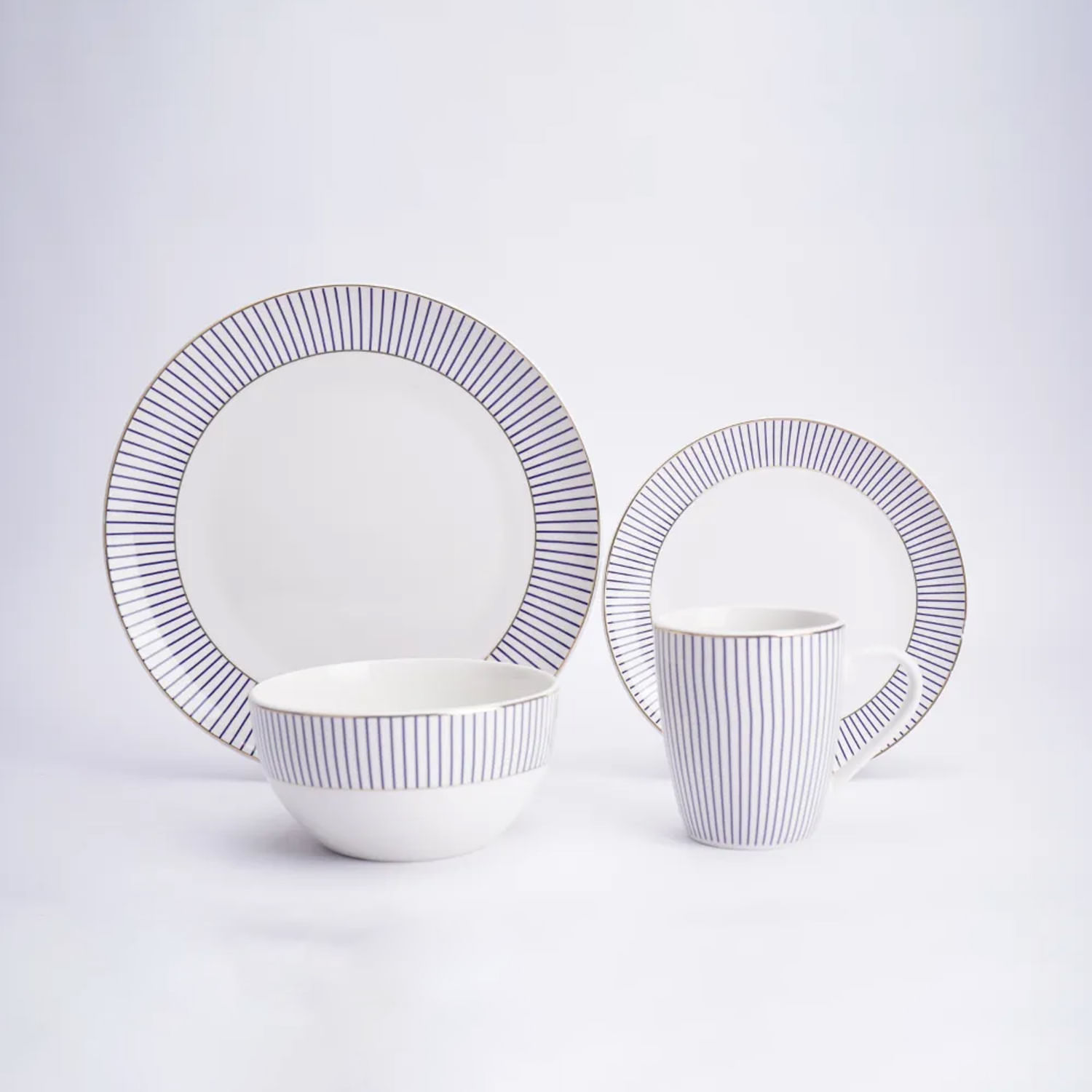 Juego De Vajilla Lineas Azul