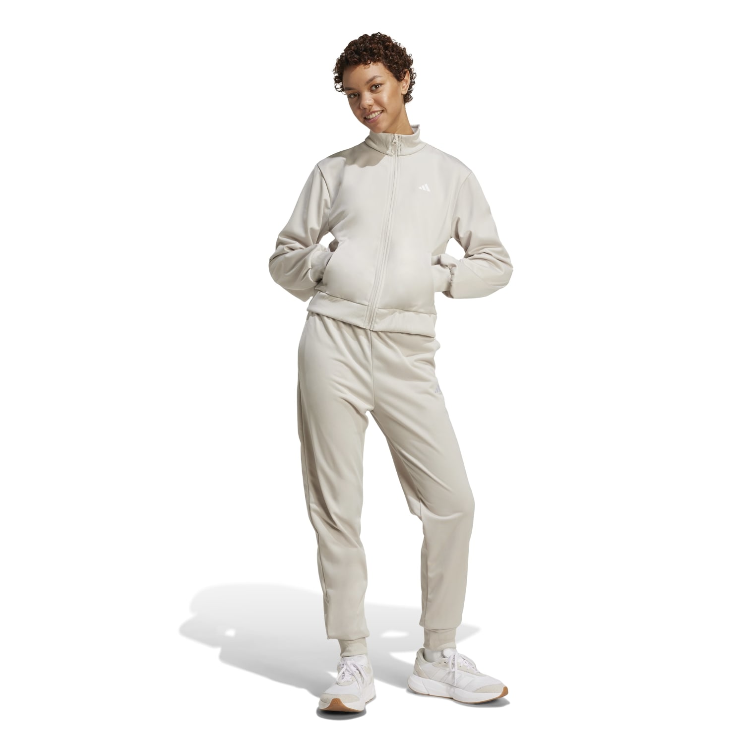 Conjunto Buzo Deportivo Adidas Mujer Essentials Jx0515 Beige