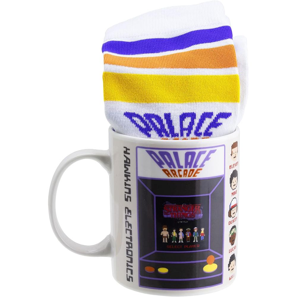 Paladone Stranger Things, set taza y calcetines 300 ml