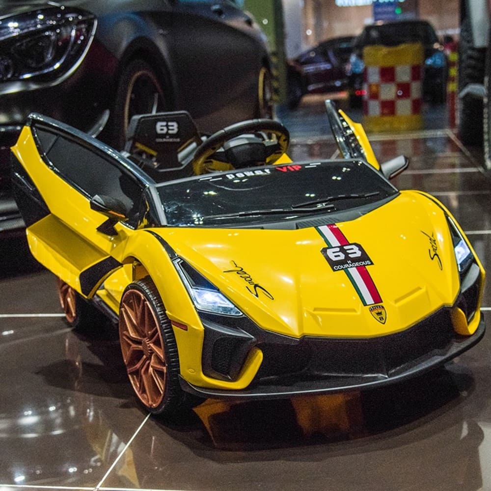 Carro para niños - Modelo LAMBO Huracan Sterrato AMARILLO Carro para niños - Modelo LAMBO Huracan Sterrato AMARILLO