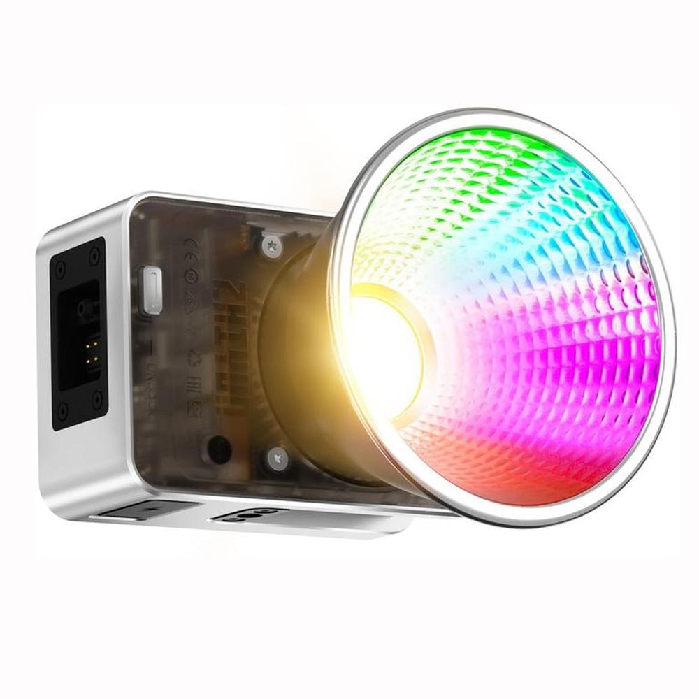 Zhiyun Molus X60 RGB Luz de video COB de 60W Montaje Bowens - COMBO Kit