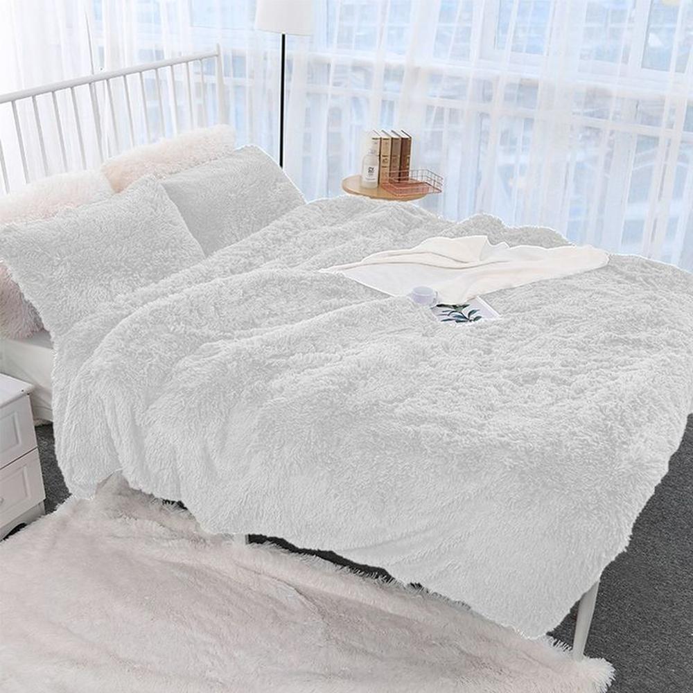 cubrecama 1plz peluche corto blanco