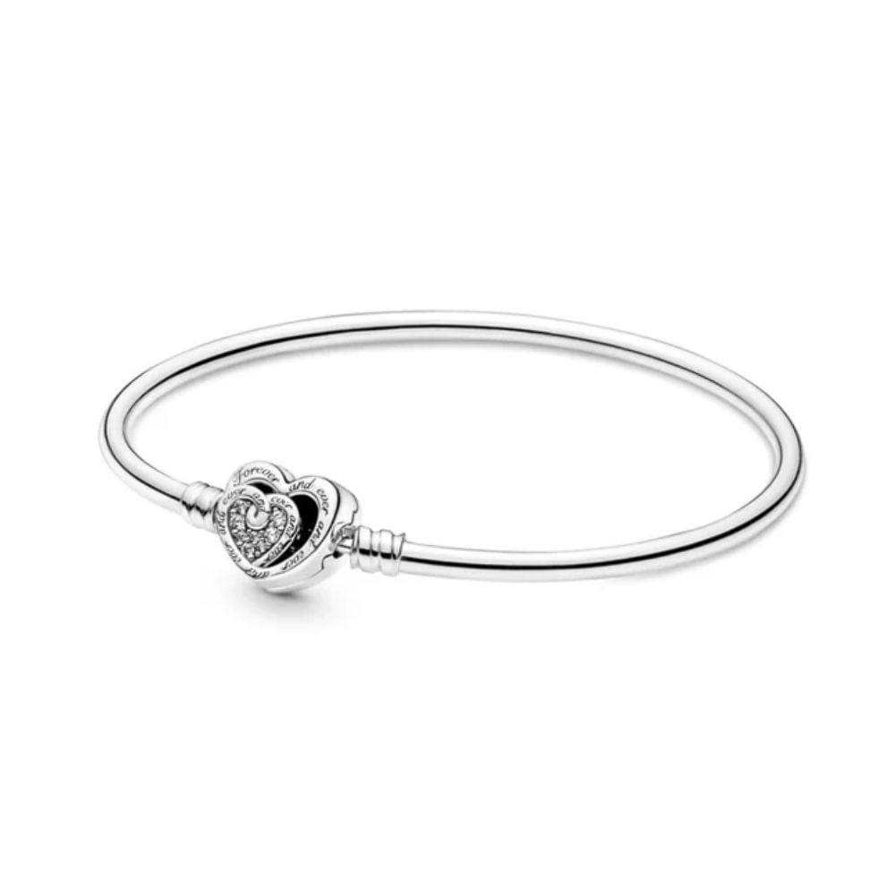 Brazalete rígido Pandora broche de corazones  Talla 17cm