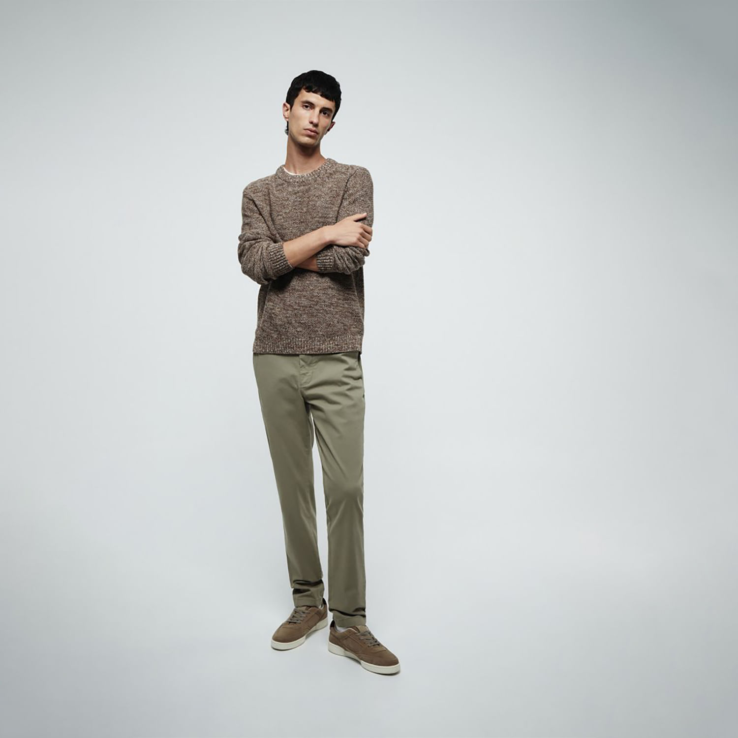 Pantalón Hombre Sfera Chino Slim Verde Oliva