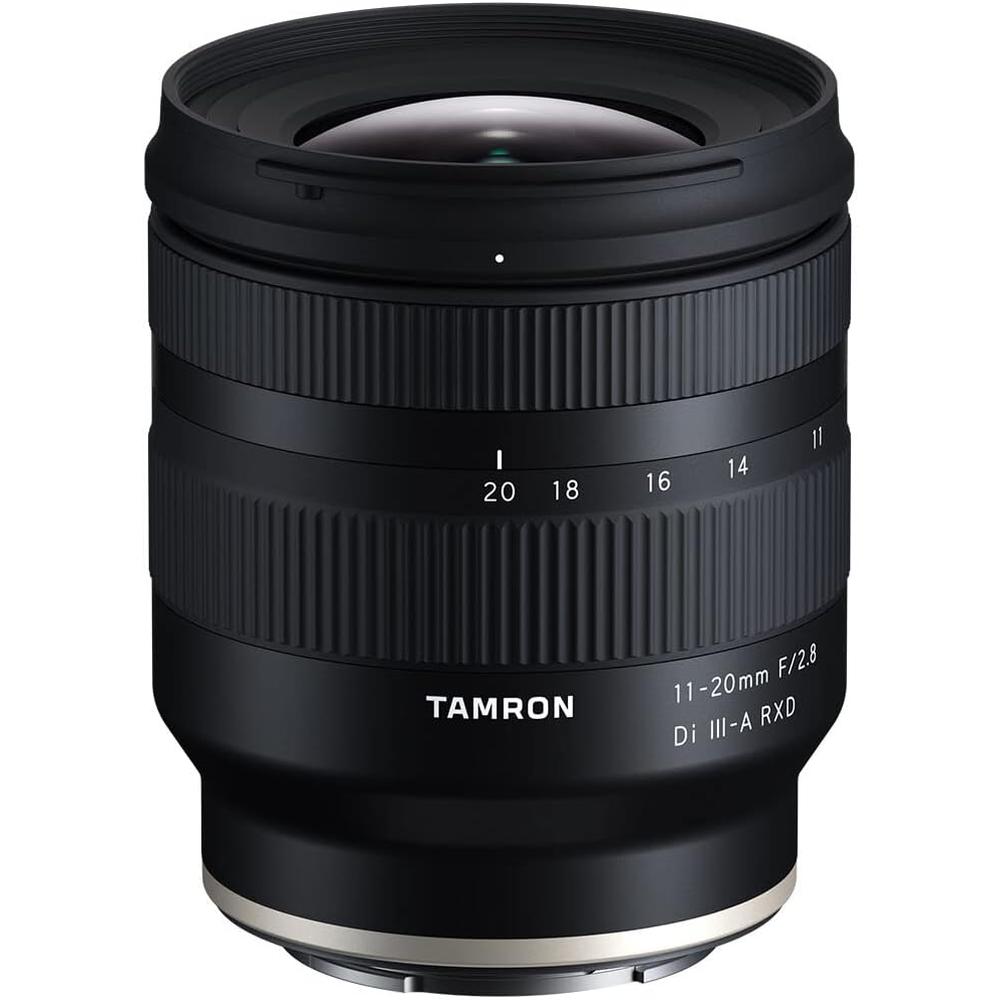 LENTE 1.1–2 CM F/2.8 DI III-A RXD TAMRON | NEGRO