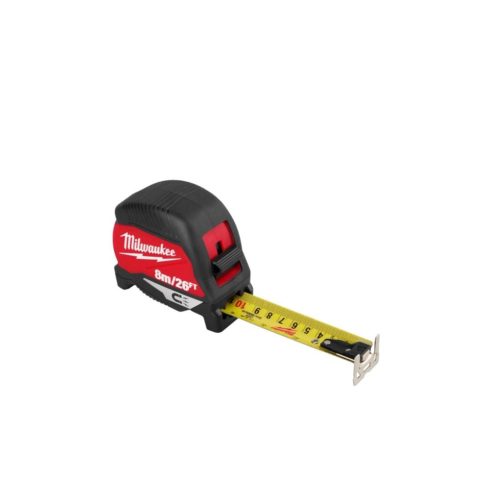 CINTA MÉTRICA MAGNÉTICA COMPACTA DE HOJA ANCHA DE 8 M-26 PIES  MILWAUKEE