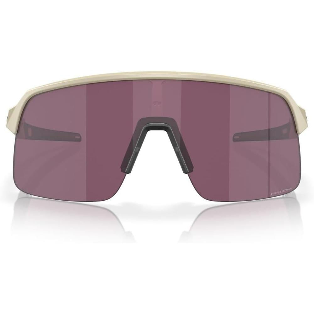 Oakley OO9463 Sutro Lite Gafas de Sol para Hombre | Matte Sand / Prizm Road Black