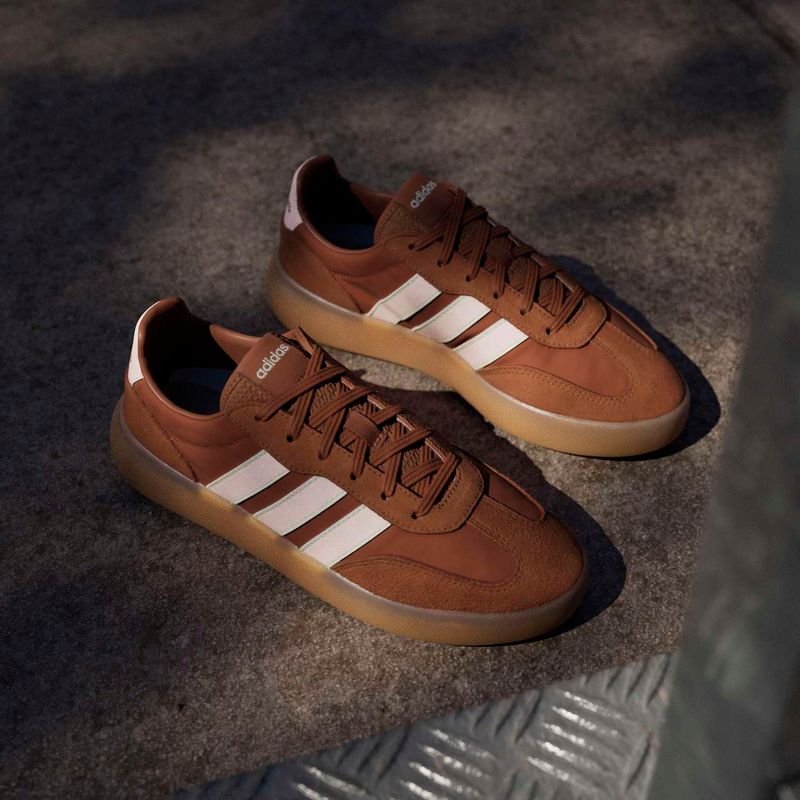 Adidas Barreda Decode IH1443 Urbana Marrón