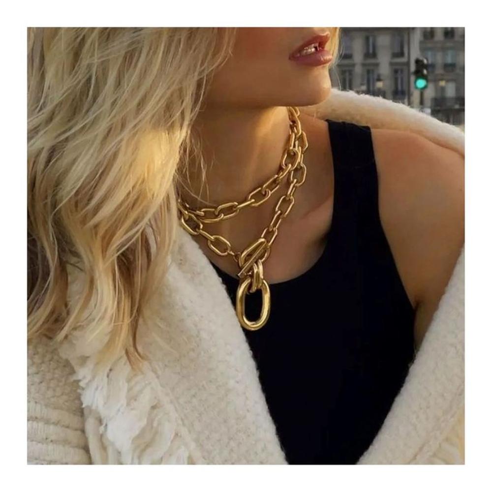 Cadena de Encanto - Collar con brillo sútil para mujer - Dorado