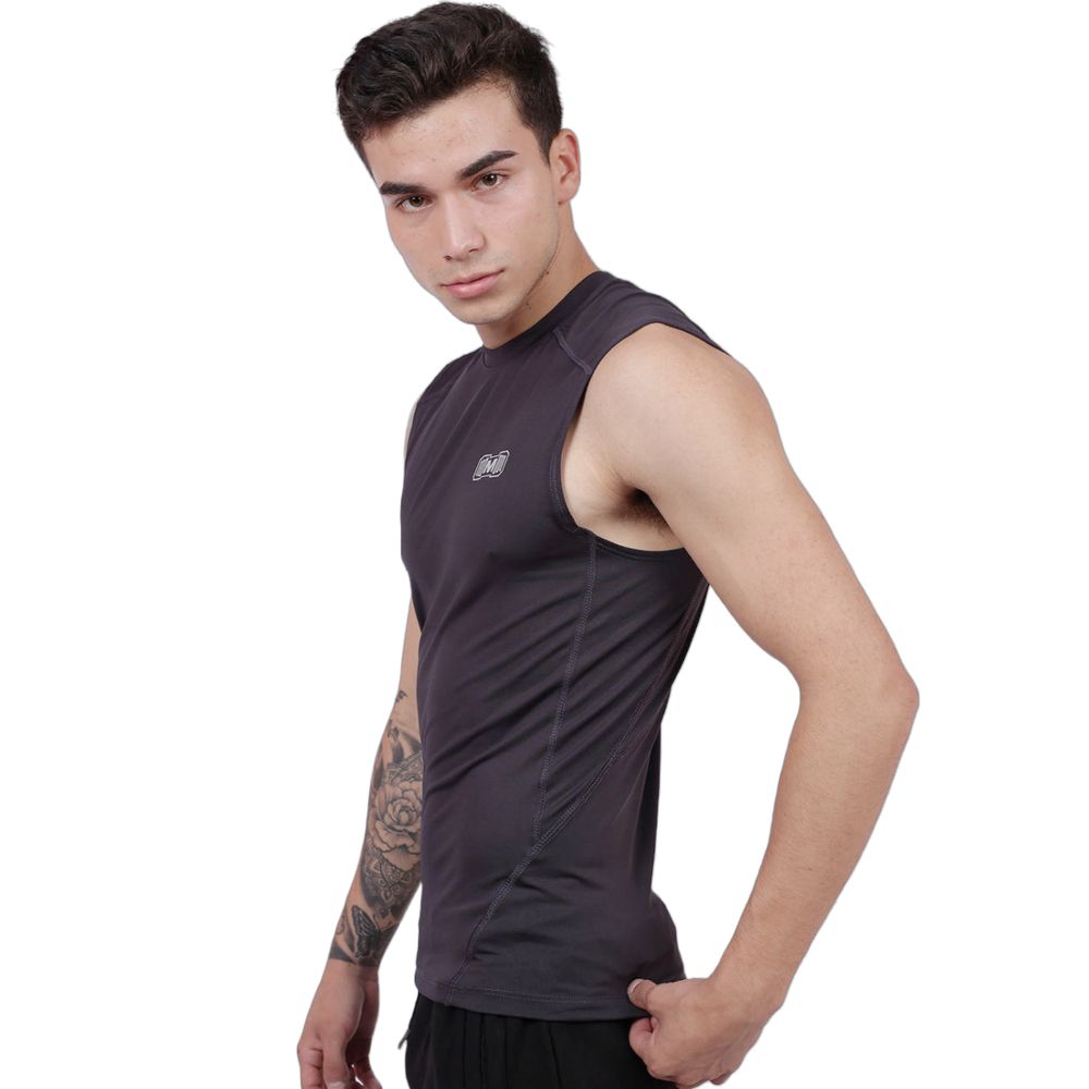 Polo Deportivo de Compresión Manga Cero Muscle Museum Plomo para Hombre Polo Deportivo de Compresión Manga Cero Muscle Museum para Hombre Color Plomo Talla L Polo Deportivo de Compresión Manga Cero Muscle Museum Plomo para Hombre Polo Deportivo de Compresión Manga Cero Muscle Museum para Hombre Color Plomo Talla L