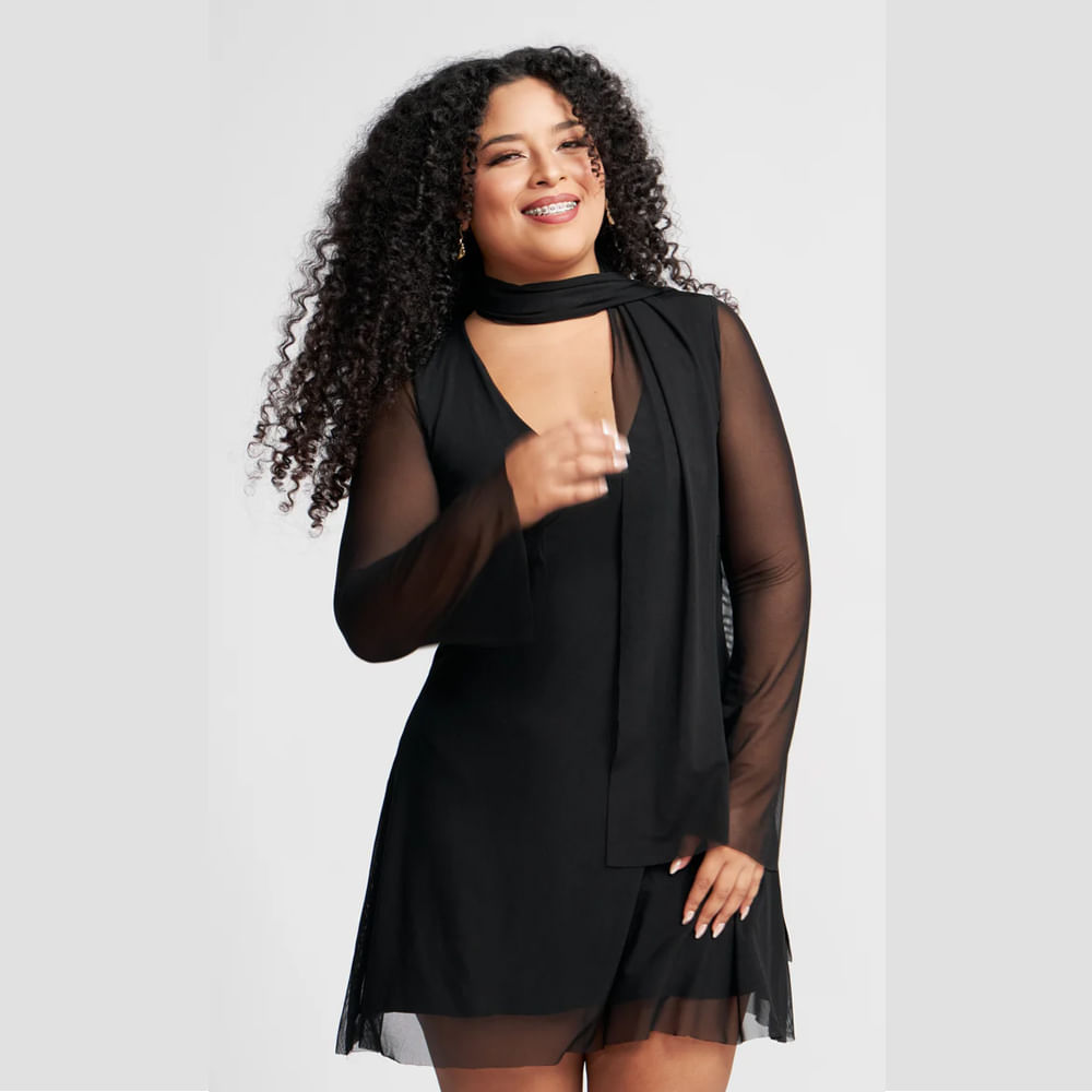 Vestido de Tul Sheraly con Chal