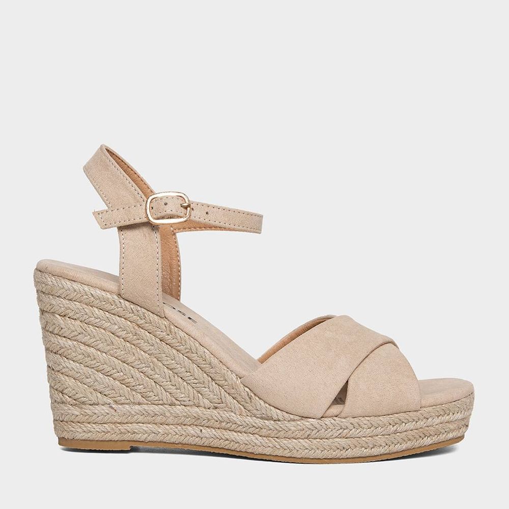 Sandalias Mujer FOOTLOOSE FCH-NZ019 (35-40) ROSALIA Sandalisa Mujer FOOTLOOSE FCH-NZ019 (35-40) ROSALIA Beige Talla 40 Sandalias Mujer FOOTLOOSE FCH-NZ019 (35-40) ROSALIA Sandalisa Mujer FOOTLOOSE FCH-NZ019 (35-40) ROSALIA Beige Talla 40