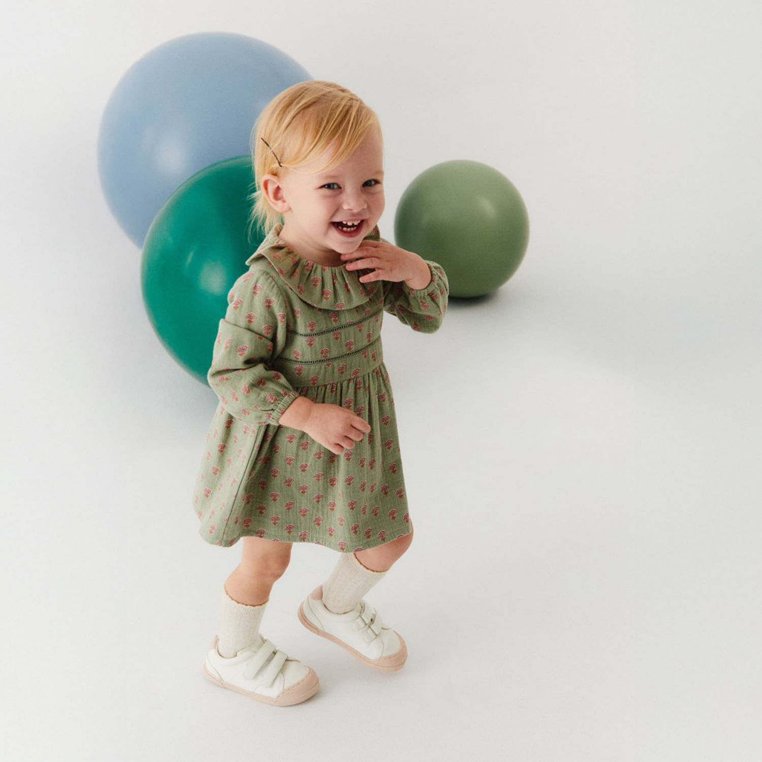 Vestido Bebé Niña Sfera Bambula Aop Cuello Verde Oliva