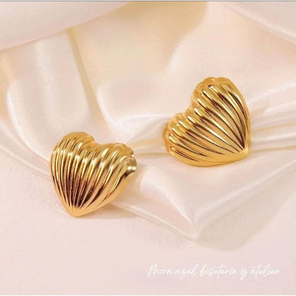 Arete chunky corazon - Joyas de Mora azul