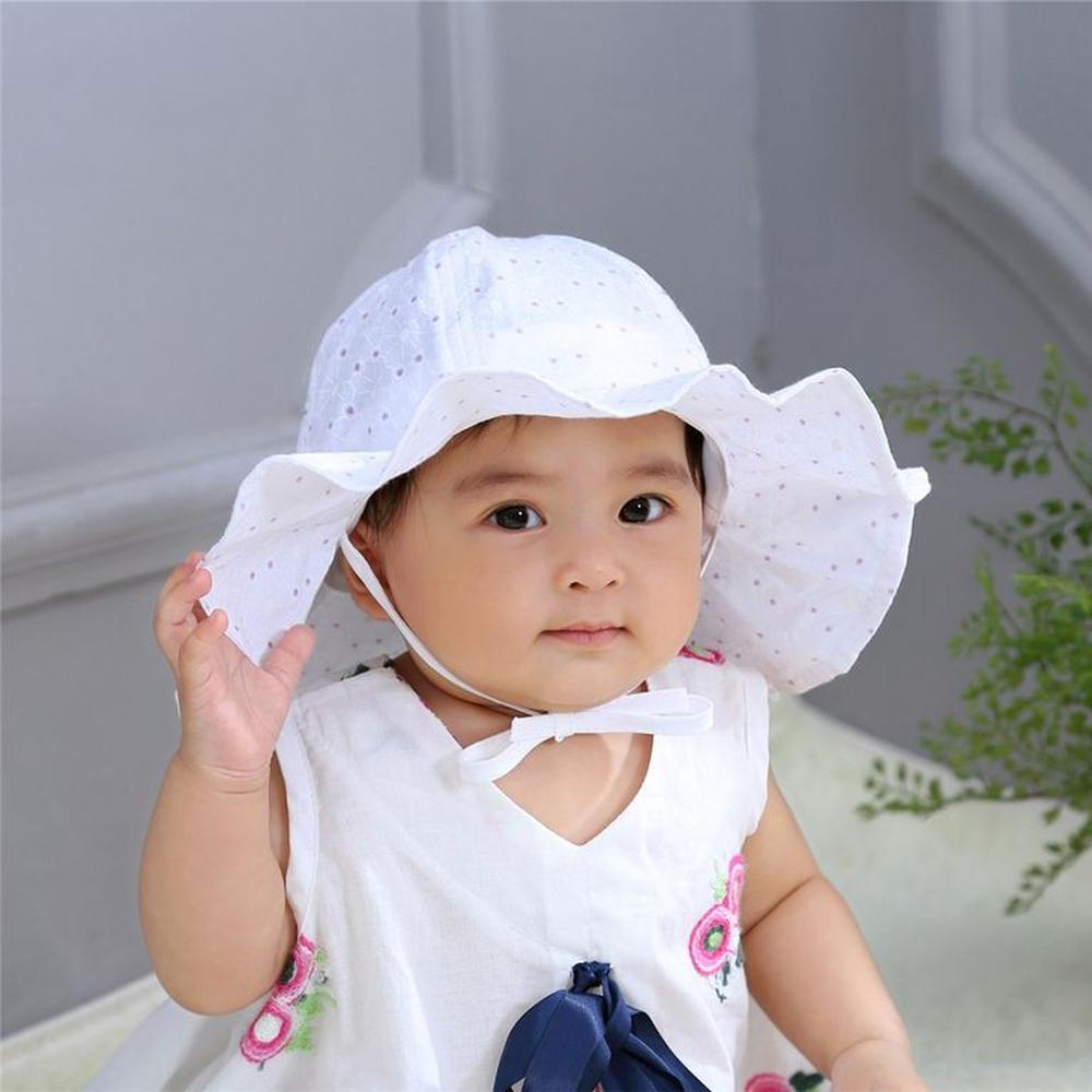 Sombrero bebe niña Florcita Blanco Ala Ancha