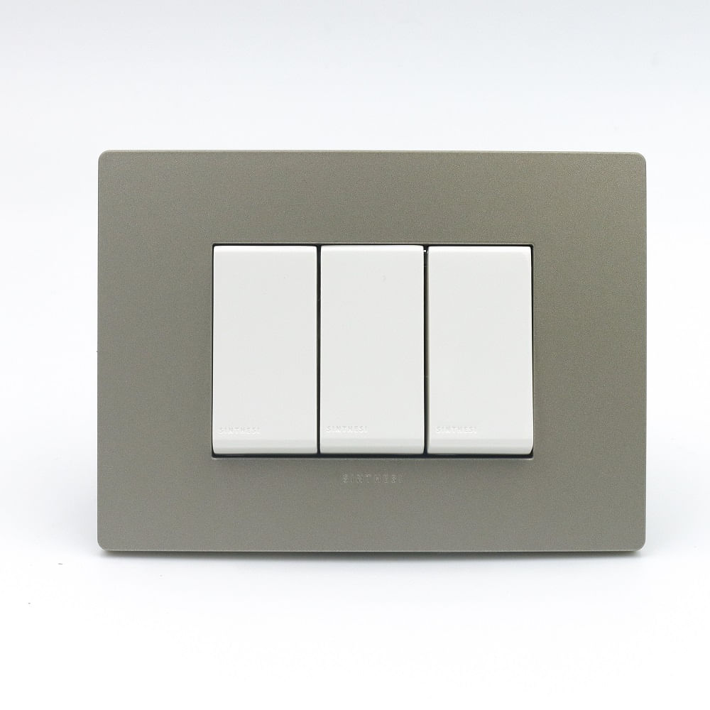 INTERRUPTOR TRIPLE SINTHESI S33 PLACA ARENA Y DADOS BLANCOS 89400096 INTERRUPTOR TRIPLE SINTHESI S33 PLACA ARENA Y DADOS BLANCOS 89400096