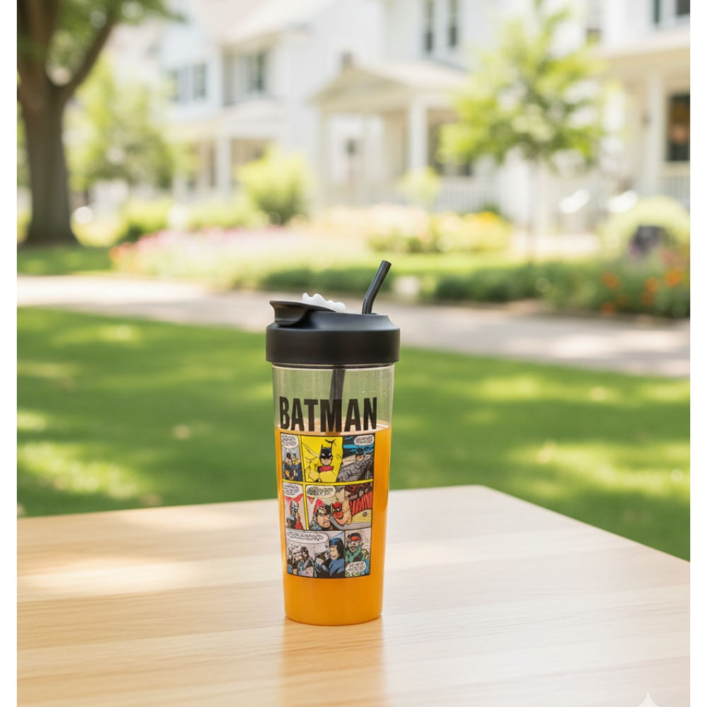 Tomatodo Acrílico de Superhéroes Doble Pico Anticaída con Lanyard Envase Negro 650 ml