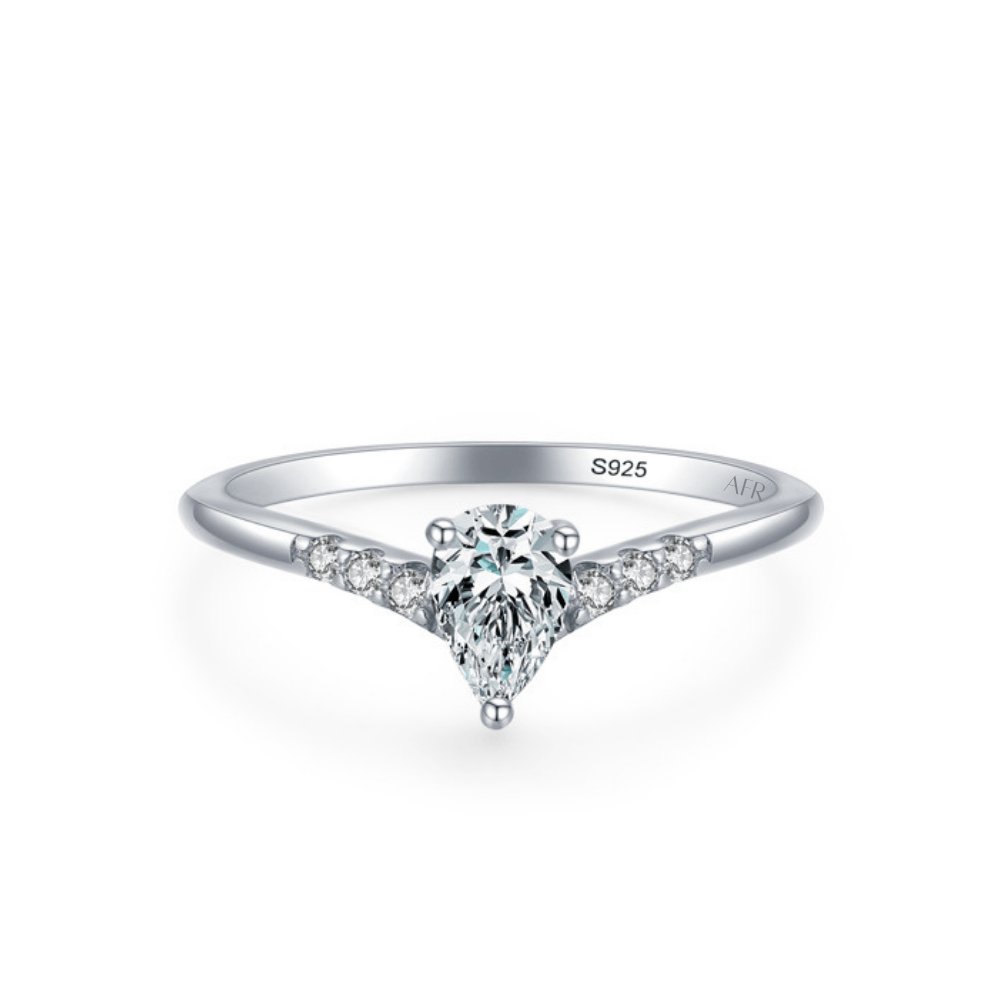 Anillo de Compromiso Afrodita 378 Princesa Plata Maciza Bañado en Oro Blanco T7