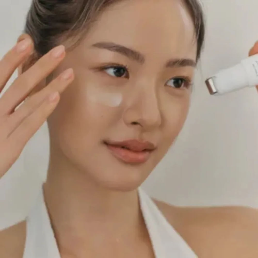 RETINOL FLAT IRON EYE ROLLER 25ML DR. ALTHEA