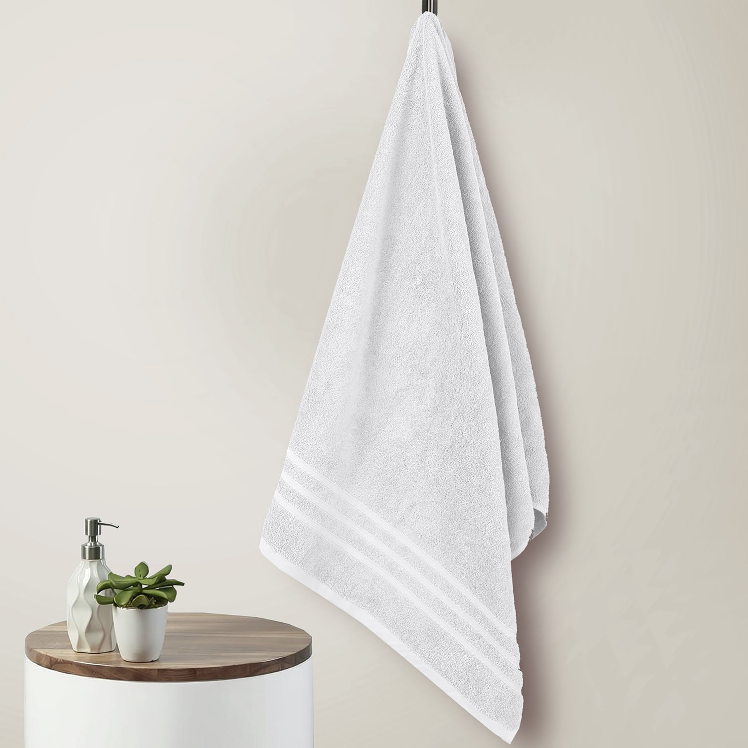 Toalla de Baño 70 cm x 140 cm Off White 550Gsm