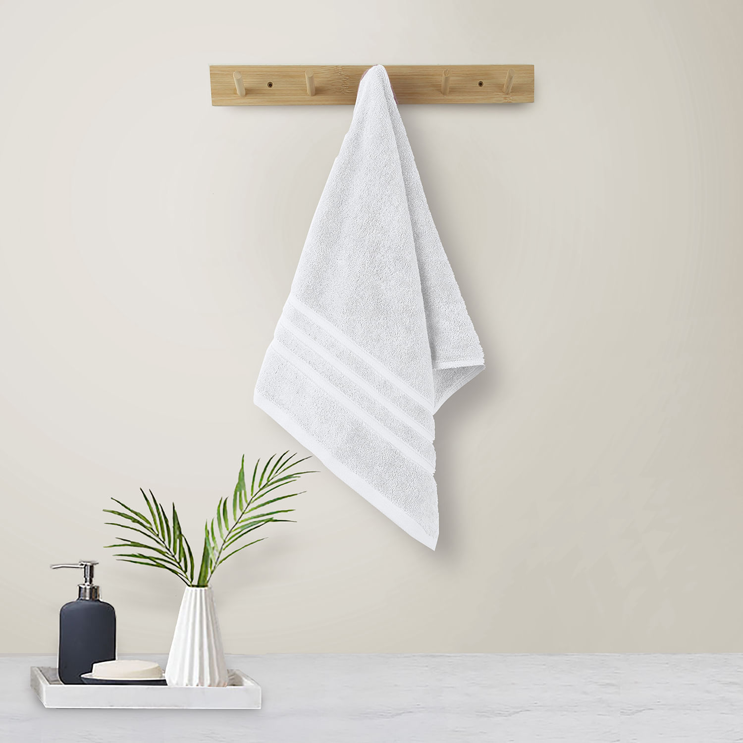 Toalla de Mano 45 cm x 90 cm Off White 550Gsm