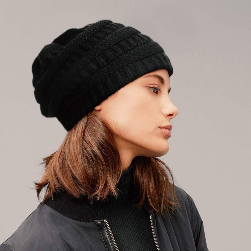 Beanie de lana para mujer Mara - Negro