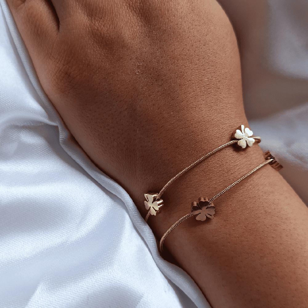 Pulsera dorada de acero inoxidable Dora