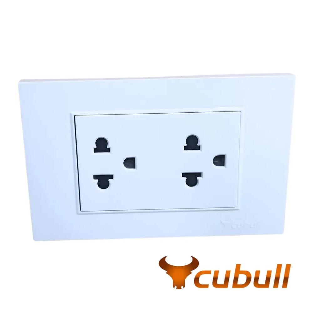 TOMACORRIENTE DOBLE BLANCO 15A CON L TIERRA UNIV 127-250V