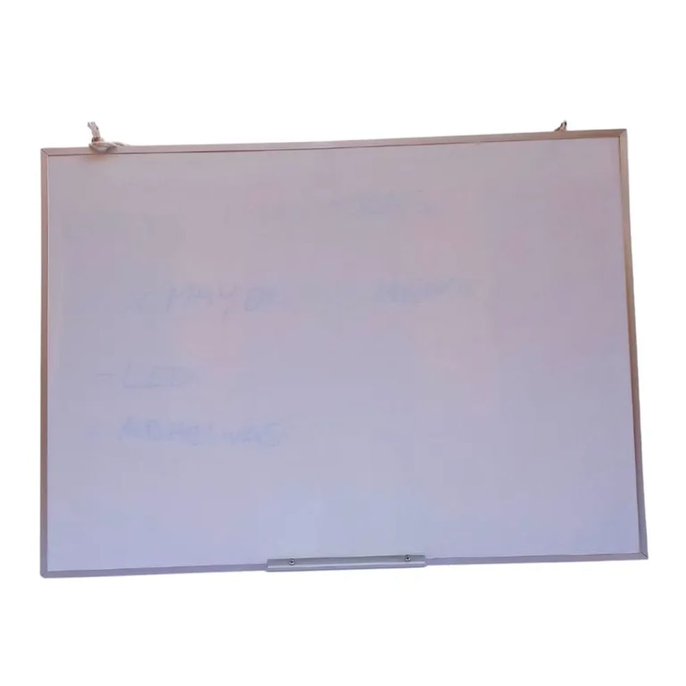 Pizarra Acrilica 80x60cm Nacional Borde de Aluminio con Portaplumon Blanco