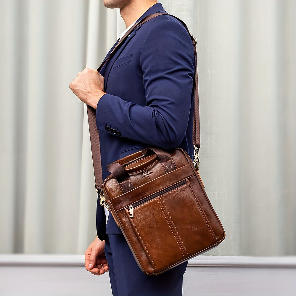 Morral De Cuero Vacuno 8577 Aldebarán. Amplia Capacidad Laptop 13. Marrón