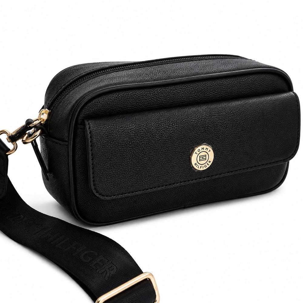 CARTERA CROSSBODY TOMMY HILFIGER NEGRO CON CINTA MONOGRAFIADA