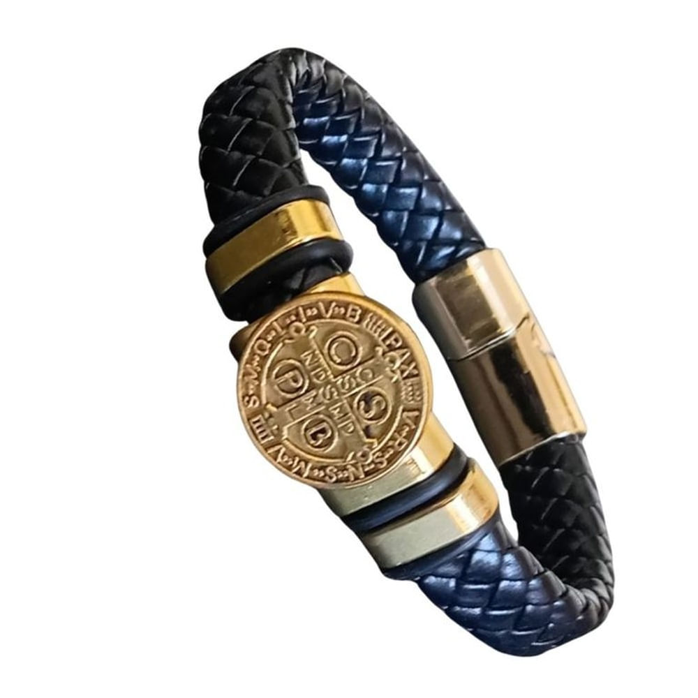 Pulsera de eslabones cruz dorado.
