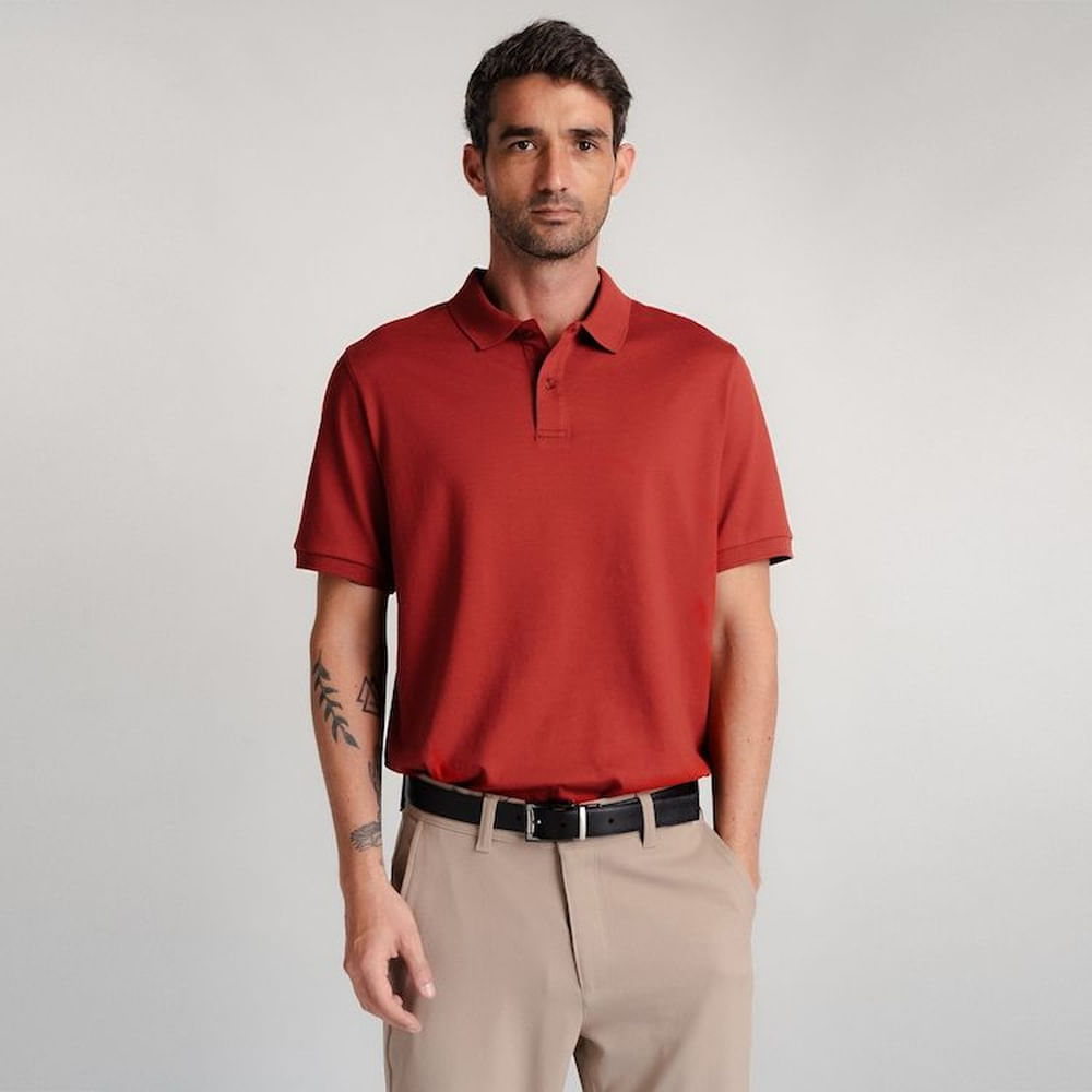 Polo Camisero Piqué Rojo Ladrillo para Hombre Drop the Label Manga Corta Algodón Pima