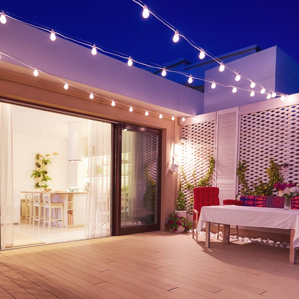 Guirnalda LED Orange Olivia 12 Focos Luz Cálida 7m PVC/Metal Blanco