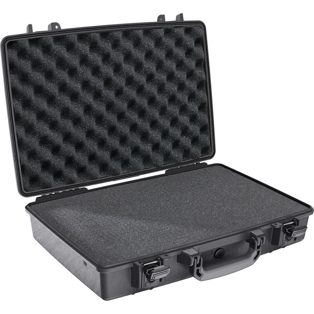 Pelican 1490F Funda Protectora para Laptop de 17"" con Espuma Interior, Impermeable y Resis