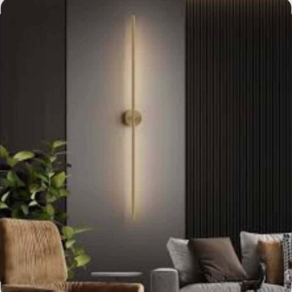 Lámpara de pared linea vertical Doré
