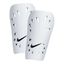 Canilleras Unisex Nike J Guard Blanco